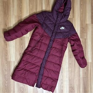 Nike Burgundy size small down-fill Puffer parka jacket